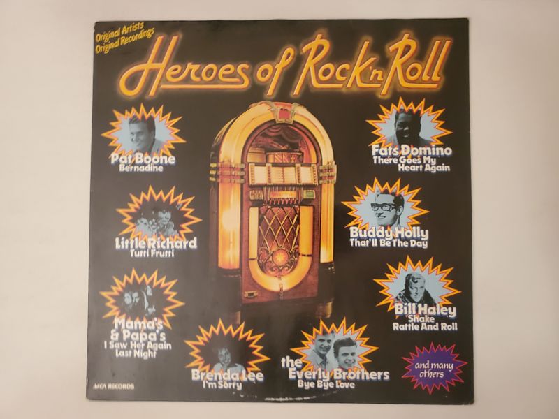 Pat Boone,Little Richard,Mama's & Papa's,Brenda Lee,Fats Domino,Buddy Holly,Bill Haley,The Everly Brothers Heroes of Rock 'n Roll vinyl record